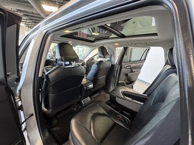 2020 Toyota Highlander Platinum   - Photo 16 - Boise, ID 83713