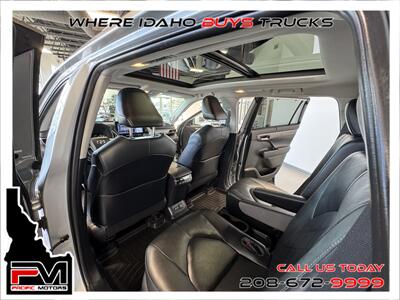 2020 Toyota Highlander Platinum   - Photo 16 - Boise, ID 83713