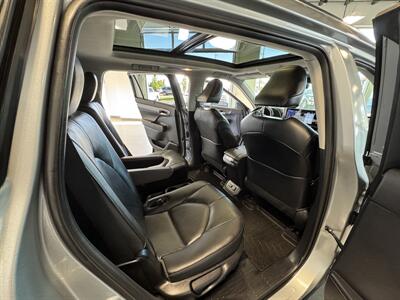 2020 Toyota Highlander Platinum   - Photo 24 - Boise, ID 83713