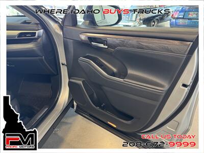 2020 Toyota Highlander Platinum   - Photo 23 - Boise, ID 83713