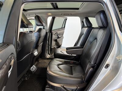 2020 Toyota Highlander Platinum   - Photo 17 - Boise, ID 83713