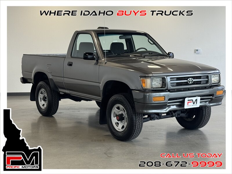 1994 Toyota Pickup DX  