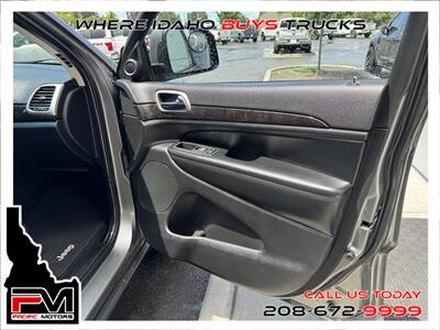2012 Jeep Grand Cherokee Laredo   - Photo 21 - Boise, ID 83713