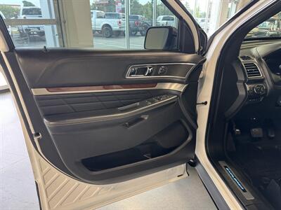 2018 Ford Explorer Platinum   - Photo 12 - Boise, ID 83713