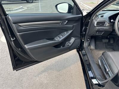 2020 Honda Accord Hybrid   - Photo 19 - Boise, ID 83713