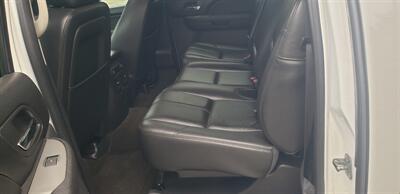 2012 Chevrolet Avalanche LT - Photo 14 - Hemlock, MI 48626