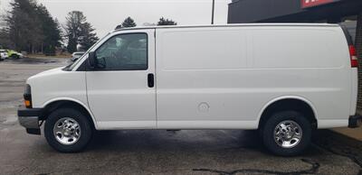 2021 Chevrolet Express 3500   - Photo 3 - Hemlock, MI 48626