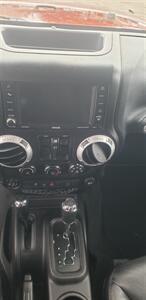 2013 Jeep Wrangler Sahara - Photo 12 - Hemlock, MI 48626