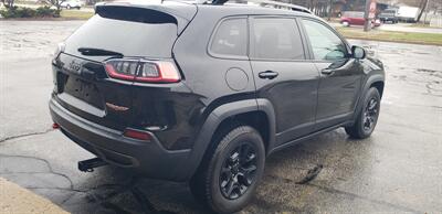 2020 Jeep Cherokee Trailhawk   - Photo 6 - Hemlock, MI 48626