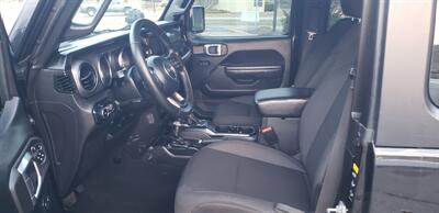 2022 Jeep Wrangler Sport S   - Photo 10 - Hemlock, MI 48626