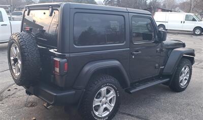 2022 Jeep Wrangler Sport S   - Photo 6 - Hemlock, MI 48626