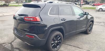 2014 Jeep Cherokee Limited - Photo 6 - Hemlock, MI 48626