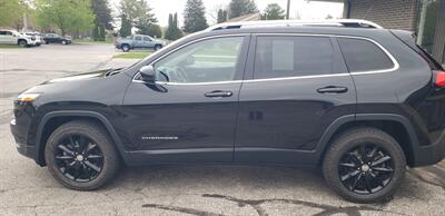 2014 Jeep Cherokee Limited - Photo 3 - Hemlock, MI 48626
