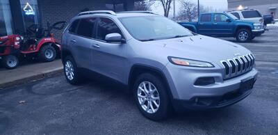 2017 Jeep Cherokee Latitude   - Photo 8 - Hemlock, MI 48626