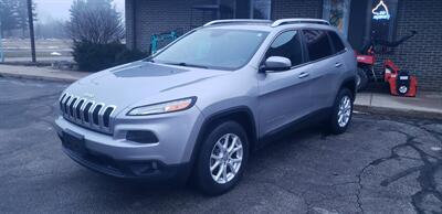 2017 Jeep Cherokee Latitude   - Photo 2 - Hemlock, MI 48626
