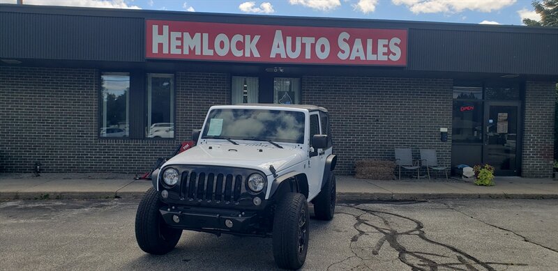 2018 Jeep Wrangler JK Willys Wheeler's photo