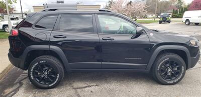2020 Jeep Cherokee Trailhawk - Photo 7 - Hemlock, MI 48626