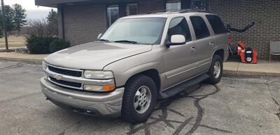 2001 Chevrolet Tahoe LT   - Photo 2 - Hemlock, MI 48626