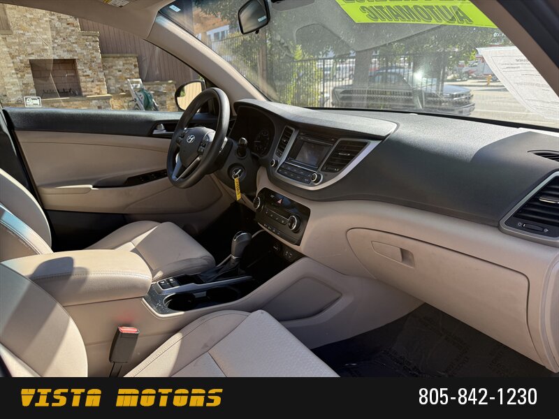 2016 Hyundai TUCSON SE   - Photo 16 - Chatsworth, CA 91311