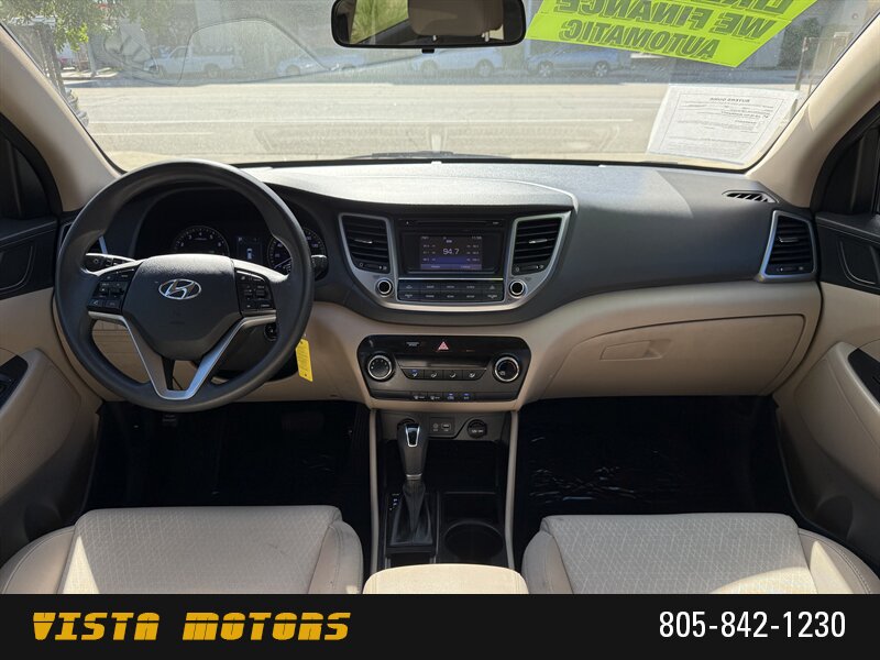 2016 Hyundai TUCSON SE   - Photo 11 - Chatsworth, CA 91311