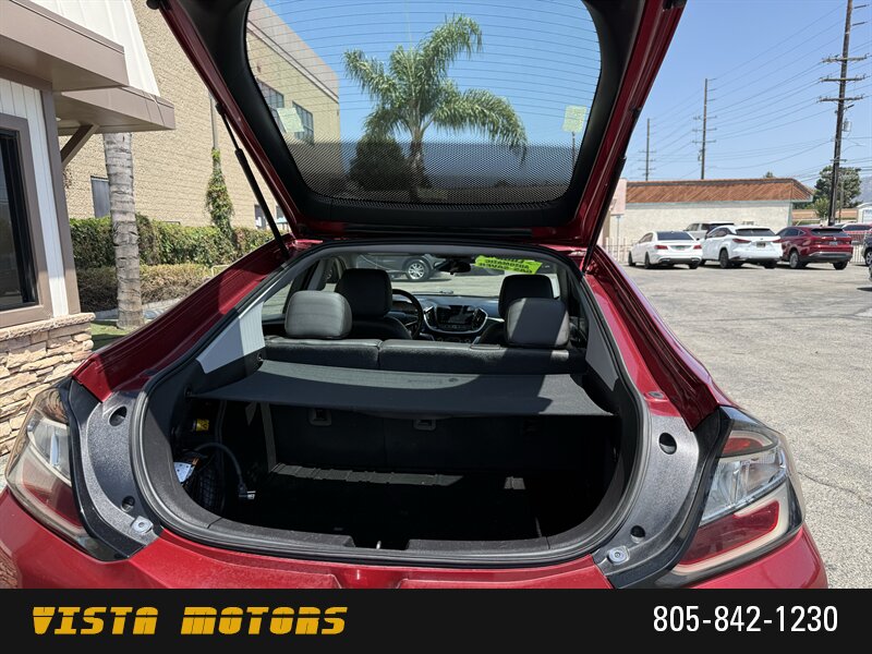 2019 Chevrolet Volt LT - Photo 10 - Simi Valley, CA 93063