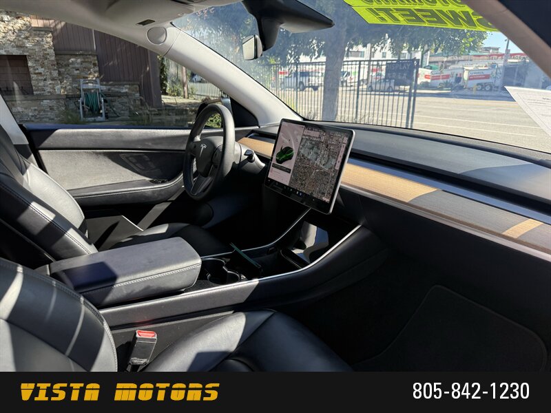 2020 Tesla Model Y Long Range - Photo 16 - Chatsworth, CA 91311