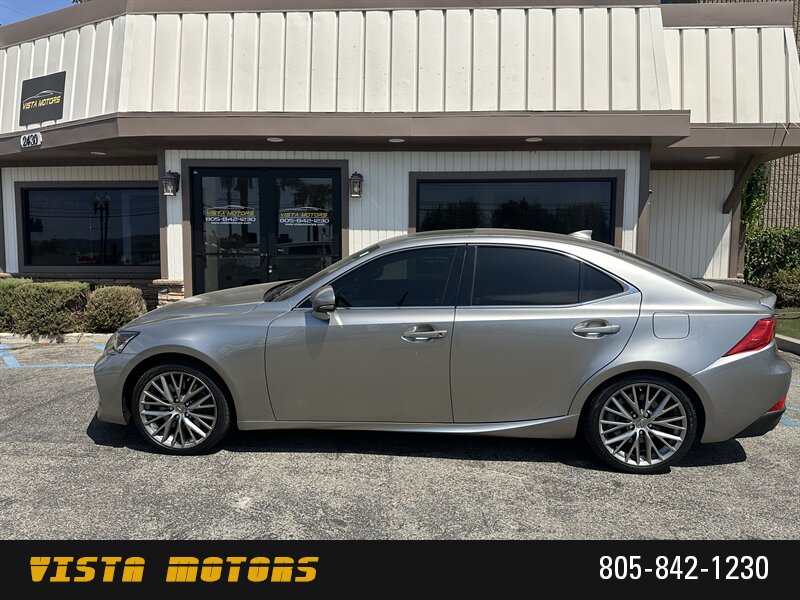 2018 Lexus IS 300 - Photo 8 - Simi Valley, CA 93063
