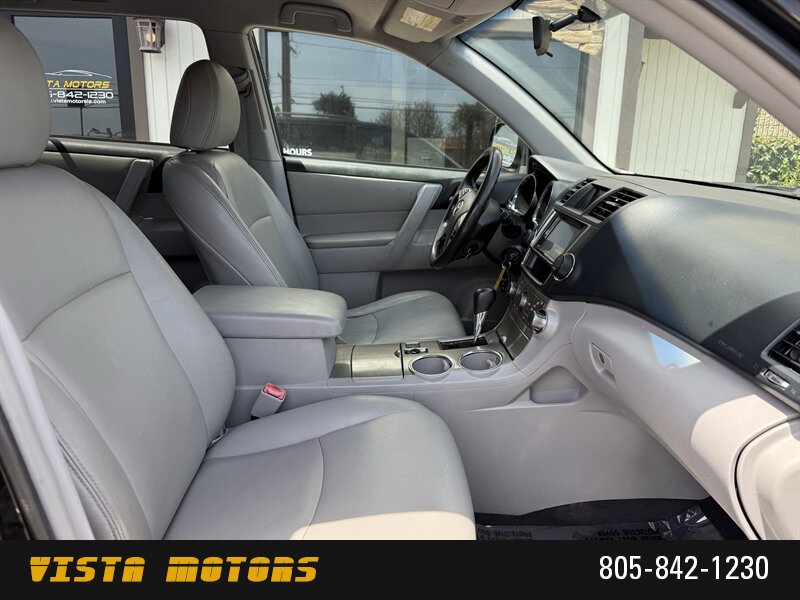 2013 Toyota Highlander - Photo 12 - Simi Valley, CA 93063