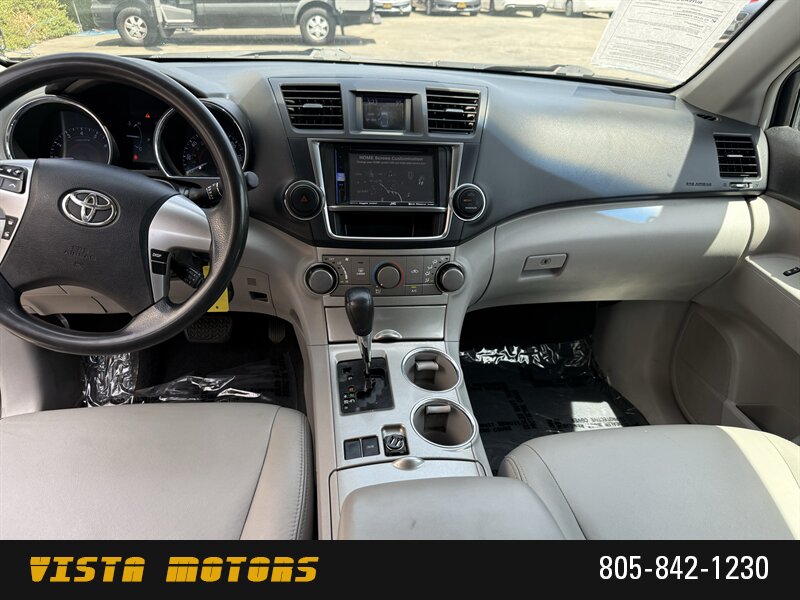 2013 Toyota Highlander - Photo 9 - Simi Valley, CA 93063