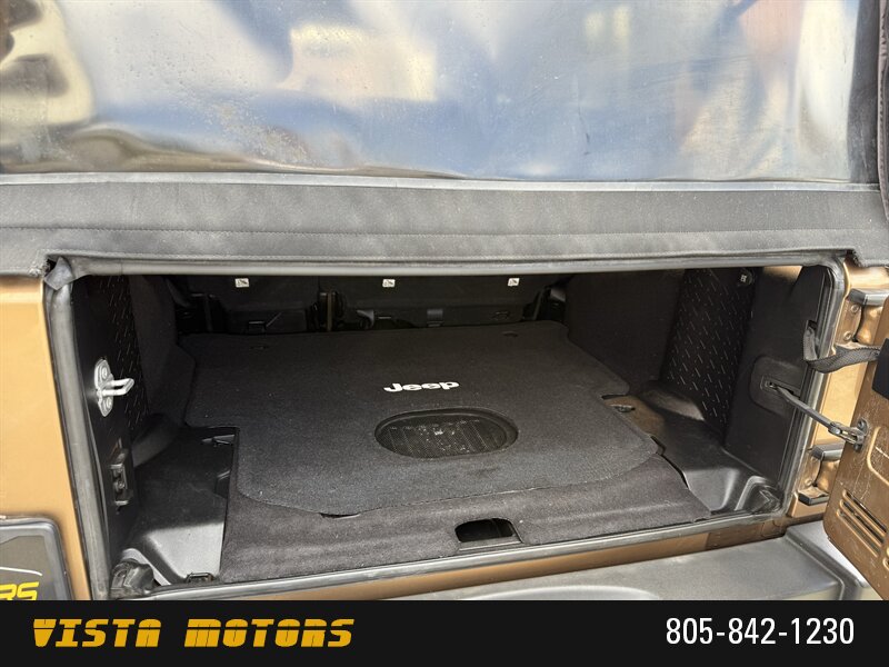2015 Jeep Wrangler Unlimited Sport - Photo 18 - Simi Valley, CA 93063