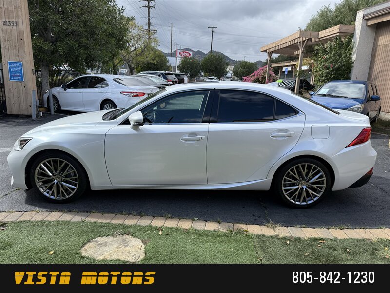 2017 Lexus IS 200t - Photo 9 - Chatsworth, CA 91311