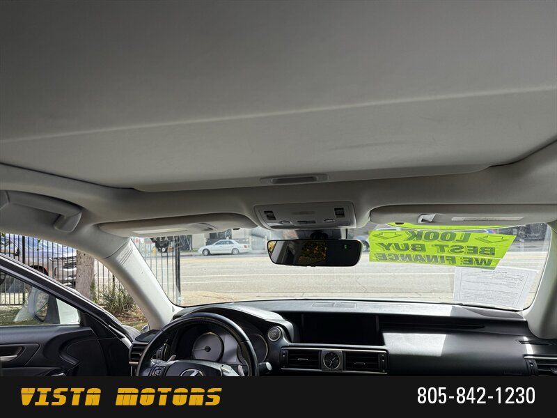 2017 Lexus IS 200t - Photo 11 - Chatsworth, CA 91311