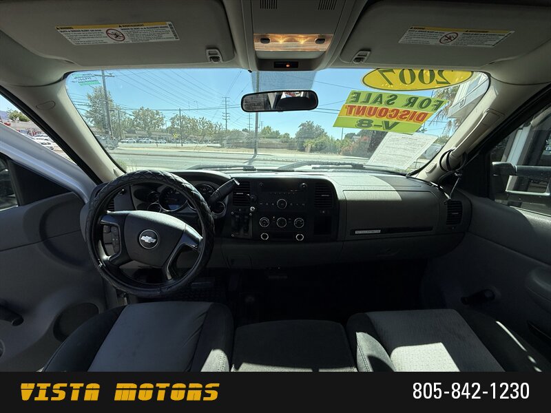 2007 Chevrolet Silverado 3500 Chassis - Photo 10 - Simi Valley, CA 93063