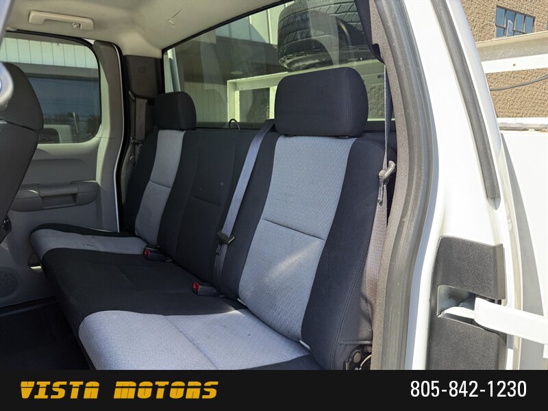 2007 Chevrolet Silverado 3500 Chassis - Photo 15 - Simi Valley, CA 93063