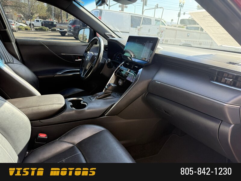 2021 Toyota Venza limited - Photo 17 - Simi Valley, CA 93063