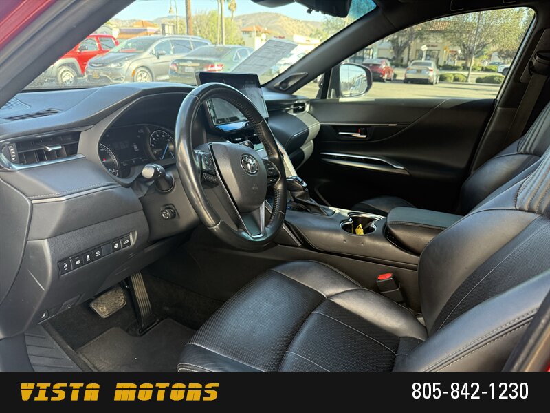 2021 Toyota Venza limited - Photo 14 - Simi Valley, CA 93063