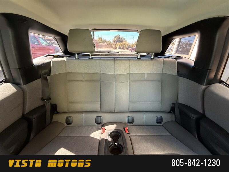 2019 BMW i3 - Photo 16 - Simi Valley, CA 93063