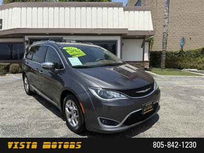 2017 Chrysler Pacifica Limited Minivan