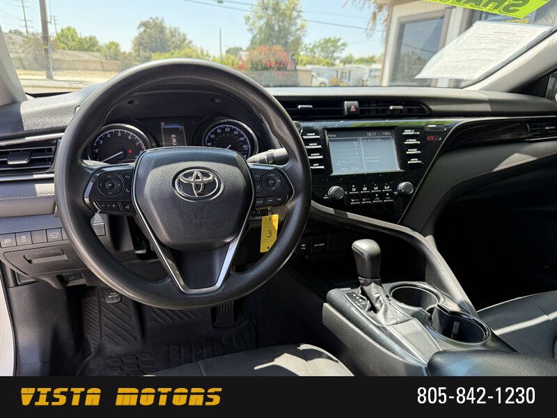 2019 Toyota Camry LE - Photo 13