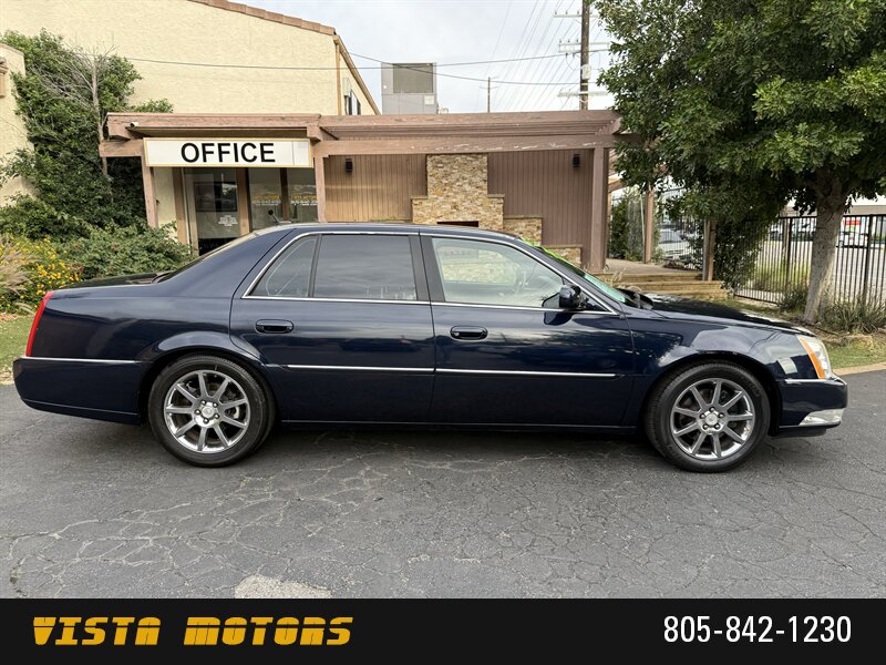 2006 Cadillac DTS Performance - Photo 2 - Chatsworth, CA 91311