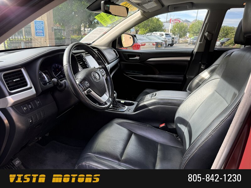 2018 Toyota Highlander XLE - Photo 13 - Chatsworth, CA 91311