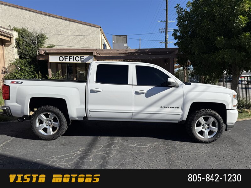 2017 Chevrolet Silverado 1500 LT - Photo 2 - Chatsworth, CA 91311