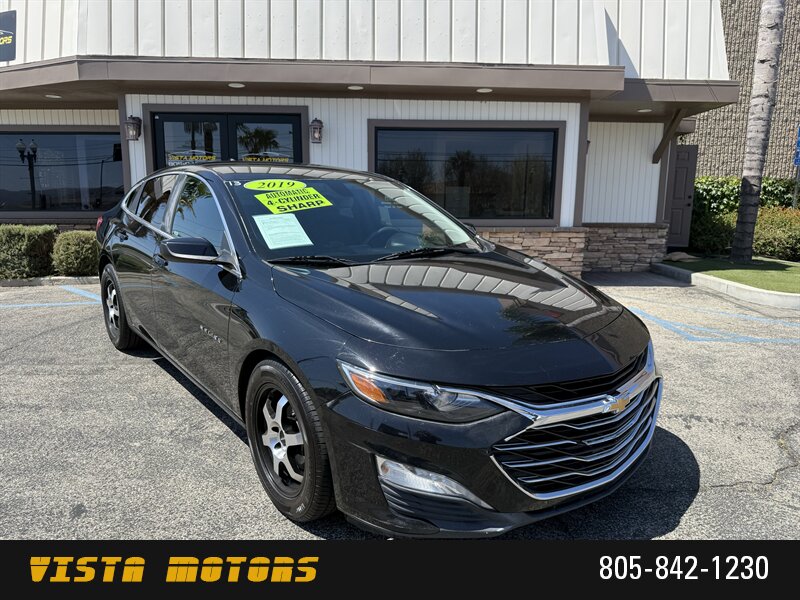 2019 Chevrolet Malibu LT   - Photo 1 - Simi Valley, CA 93063