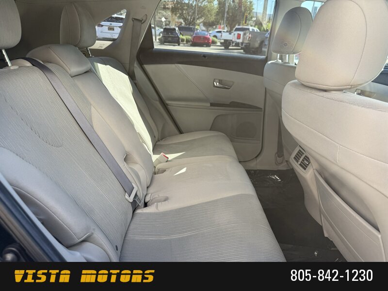 2011 Toyota Venza FWD 4cyl - Photo 15 - Simi Valley, CA 93063