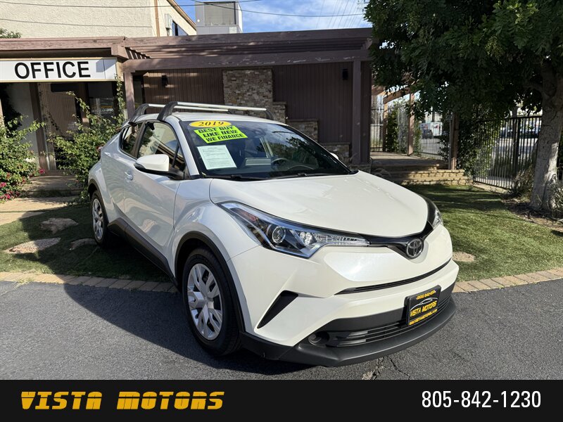 2019 Toyota C-HR LE  