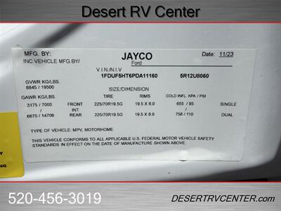 2024 JAYCO 32U   - Photo 3 - Huachuca City, AZ 85616