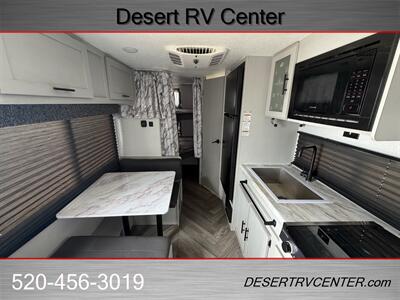 2021 FOREST RIVER WILDWOOD 179DBK PLATINUM - Photo 11 - Huachuca City, AZ 85616