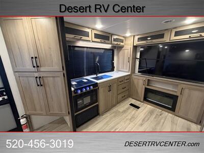 2025 KEYSTONE 25REX   - Photo 13 - Huachuca City, AZ 85616