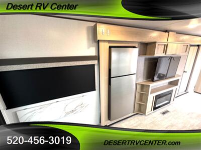 2025 Dutchmen 308BHSL - Photo 14 - Huachuca City, AZ 85616