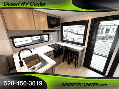 2025 Dutchmen 308BHSL - Photo 17 - Huachuca City, AZ 85616